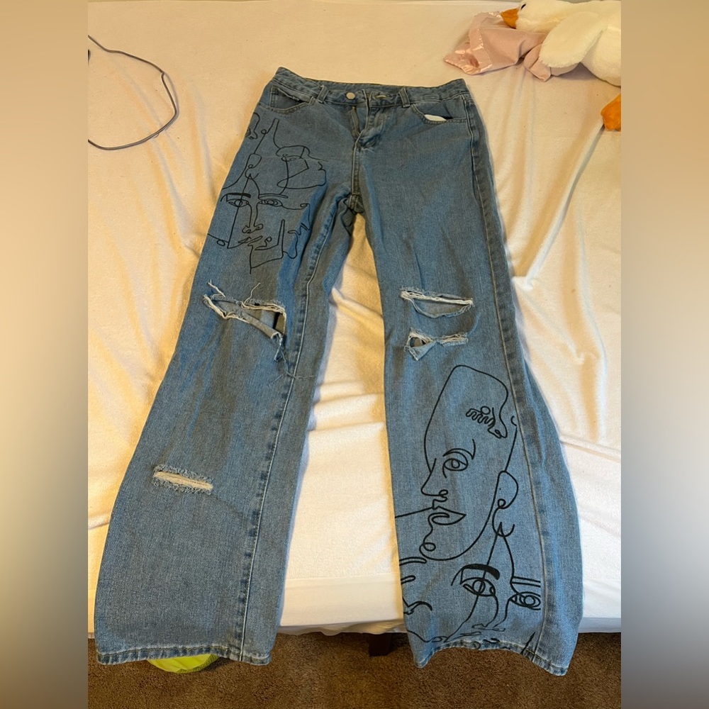 Jeans with Line Art